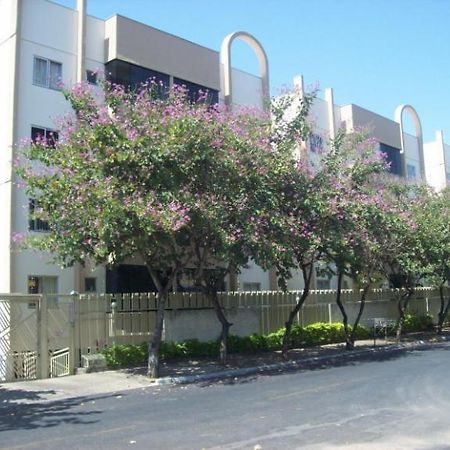 Residencial Varanda Dos Buritis Aparthotel Caldas Novas Kültér fotó